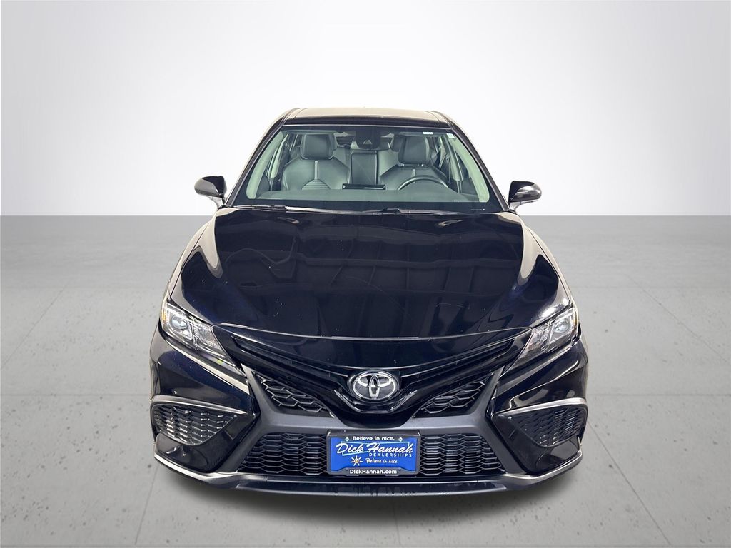 2024 Toyota Camry SE photo 2