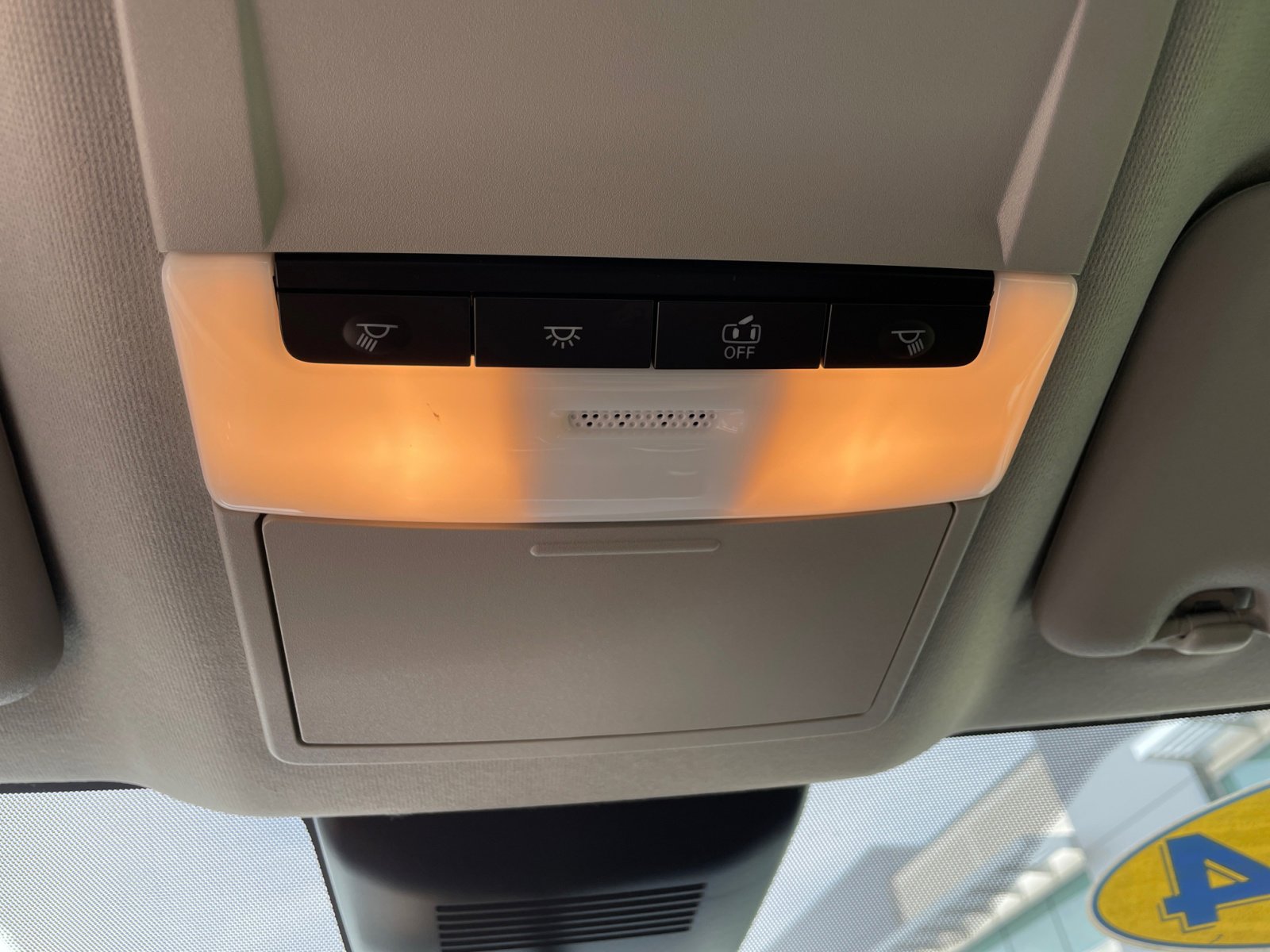 2024 Nissan Sentra SR photo 25
