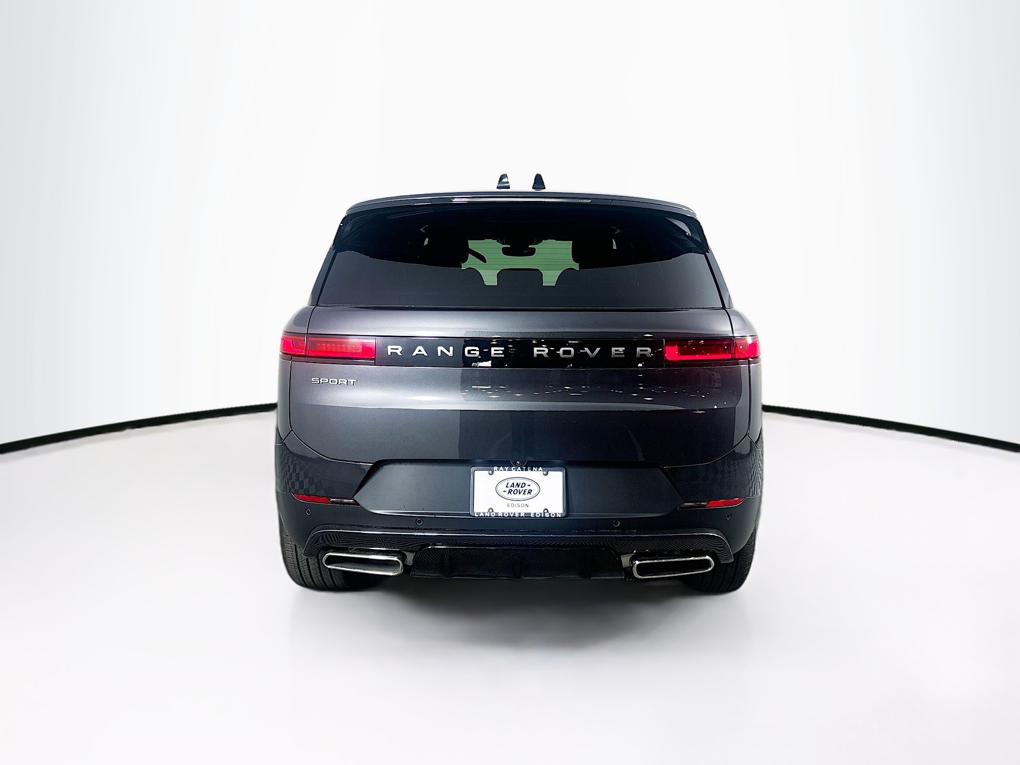 2025 Land Rover Range Rover Sport SE photo 3