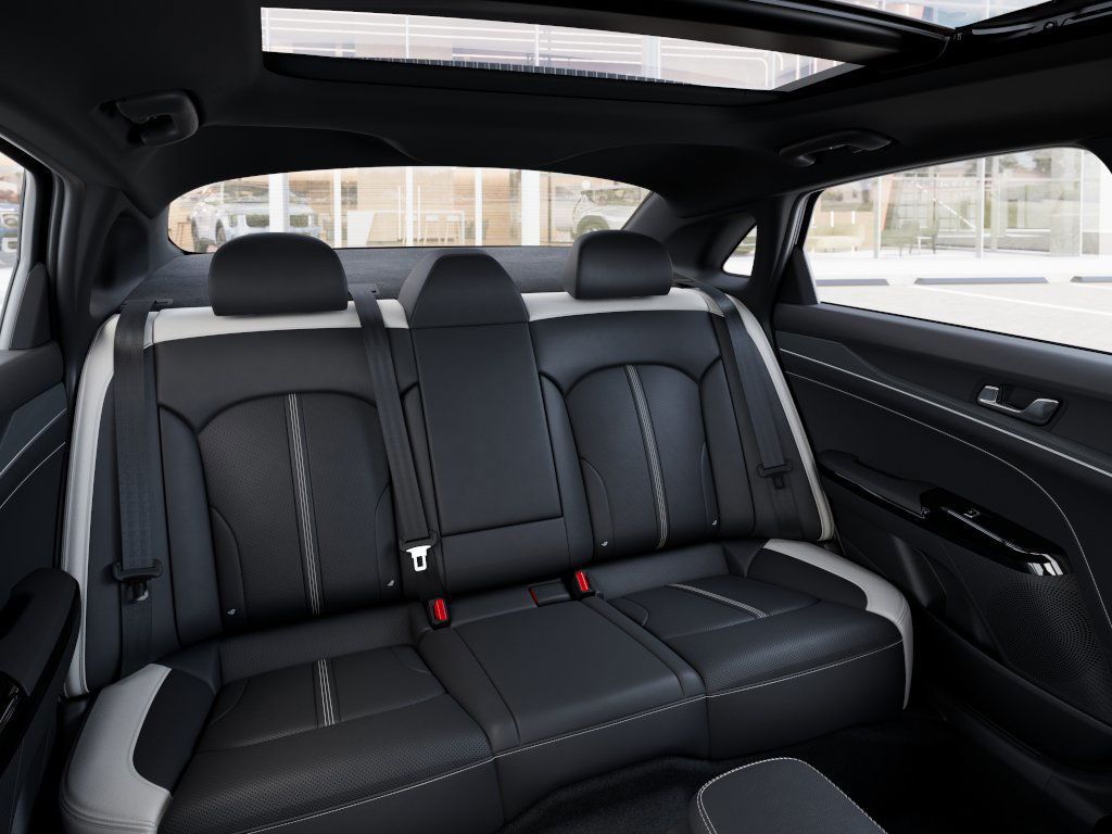 2026 Kia K5 GT-Line photo 15