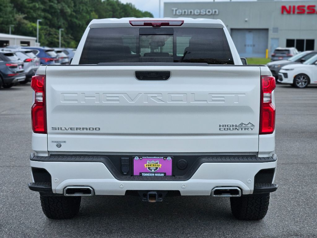 2024 Chevrolet Silverado 1500 High Country photo 6