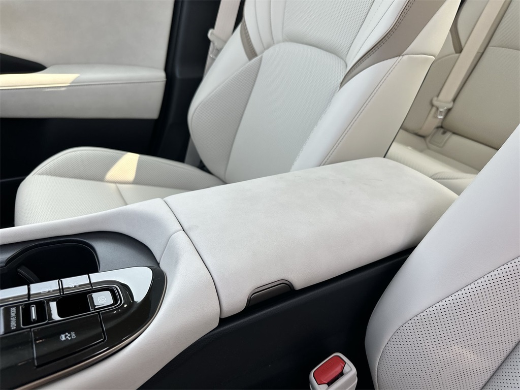 2026 Toyota Crown Limited photo 26