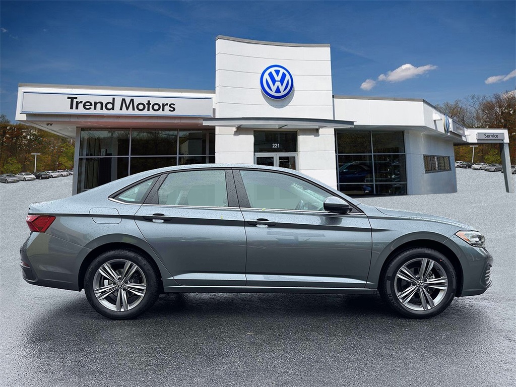 2022 Volkswagen Jetta 1.5T SE photo 5