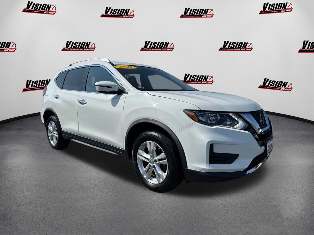 2020 Nissan Rogue SV photo 3
