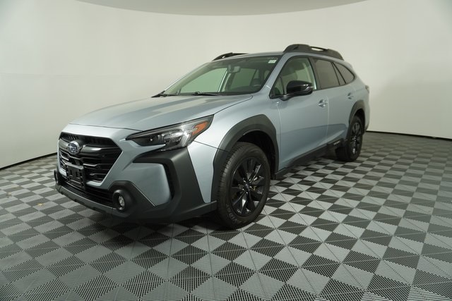 2024 Subaru Outback Onyx Edition photo 3