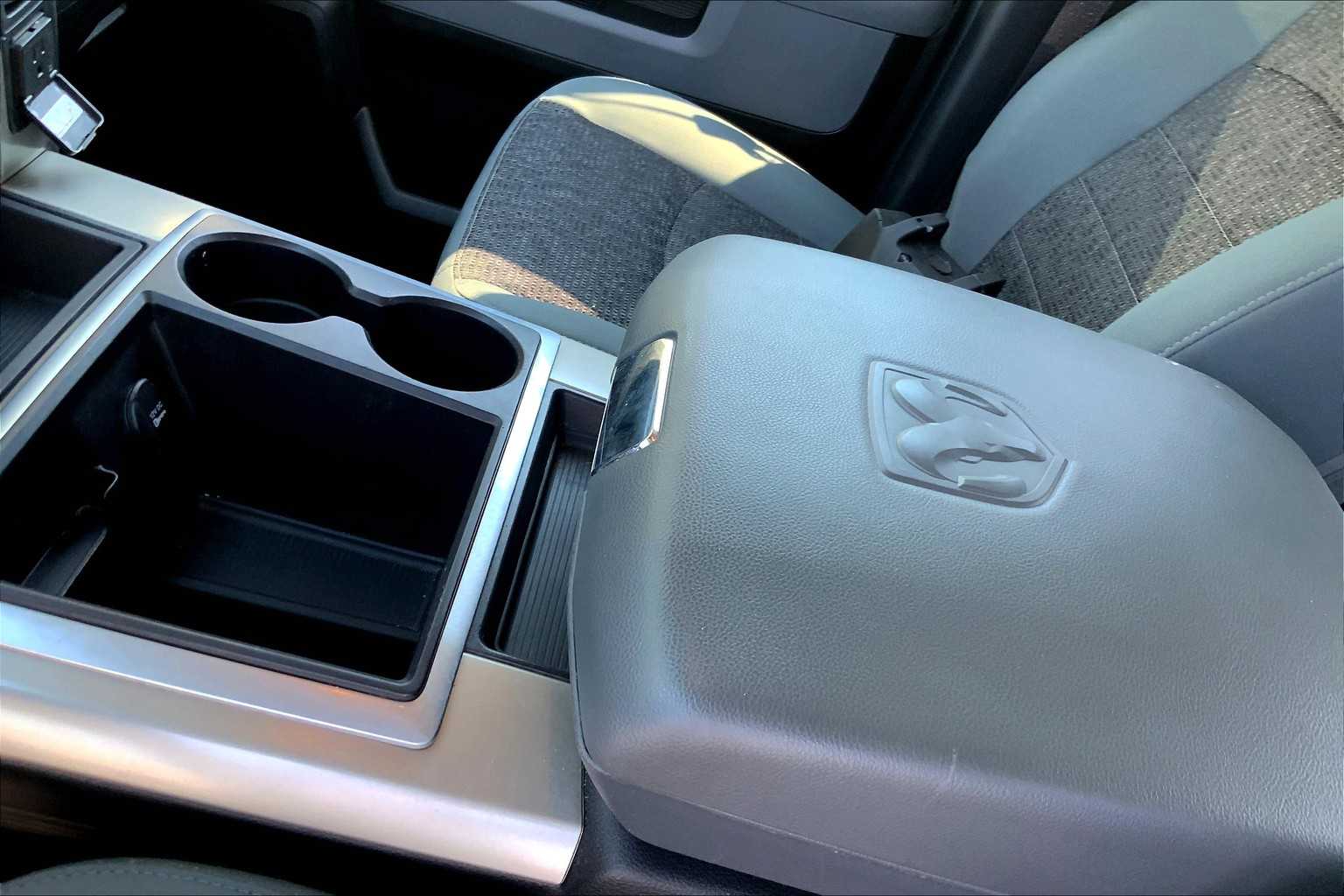2015 Ram 1500 Outdoorsman photo 13