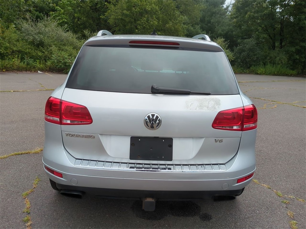 2011 Volkswagen Touareg VR6 FSI photo 4