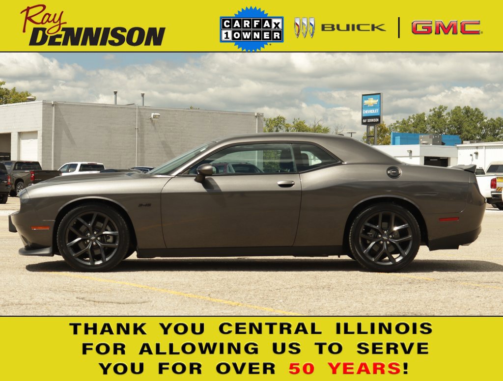 2023 Dodge Challenger R/T photo 2