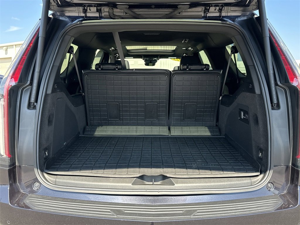 2023 Cadillac Escalade ESV Premium Luxury photo 29