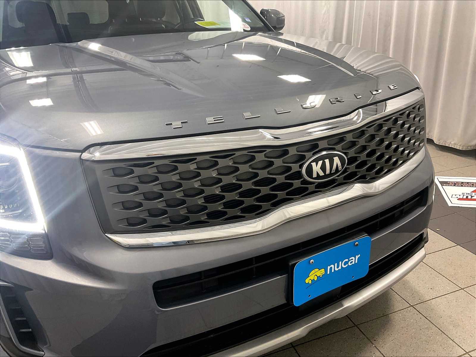 2020 Kia Telluride LX photo 31