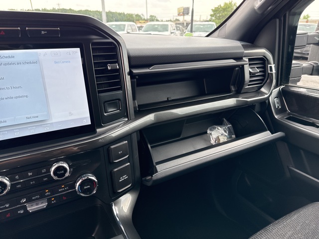 2022 Ford F-150 XLT photo 25