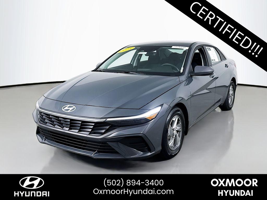 2025 Hyundai Elantra SE photo 3