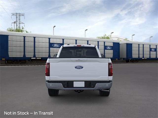 2025 Ford F-150 XLT photo 4