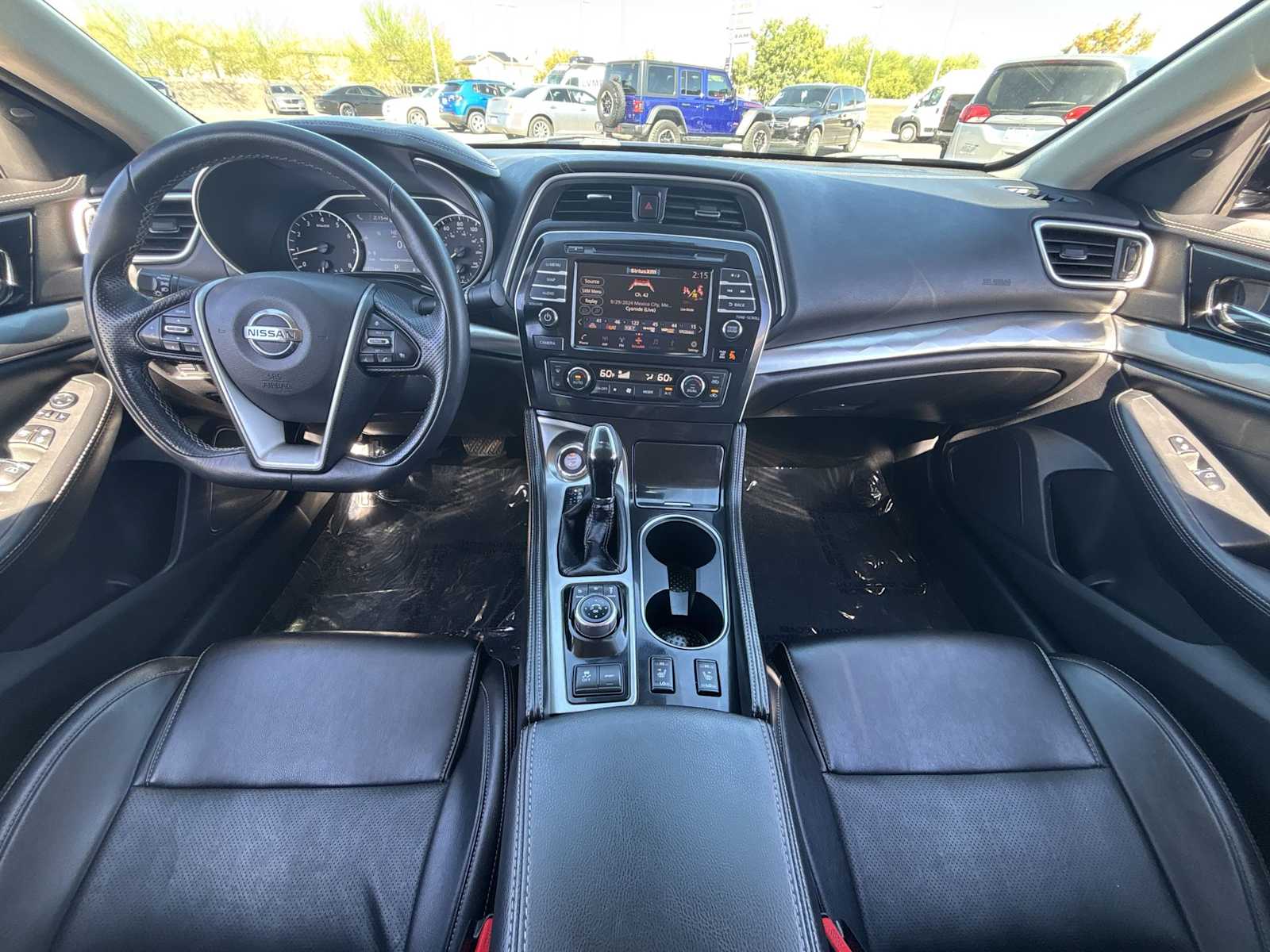 2020 Nissan Maxima SV photo 14
