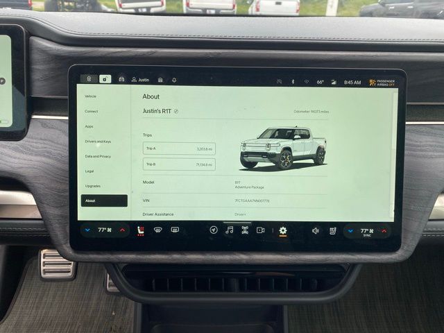 2022 Rivian R1T Adventure photo 14