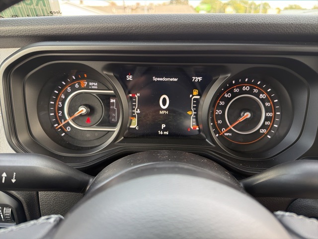 2025 Jeep Gladiator Sport S photo 10
