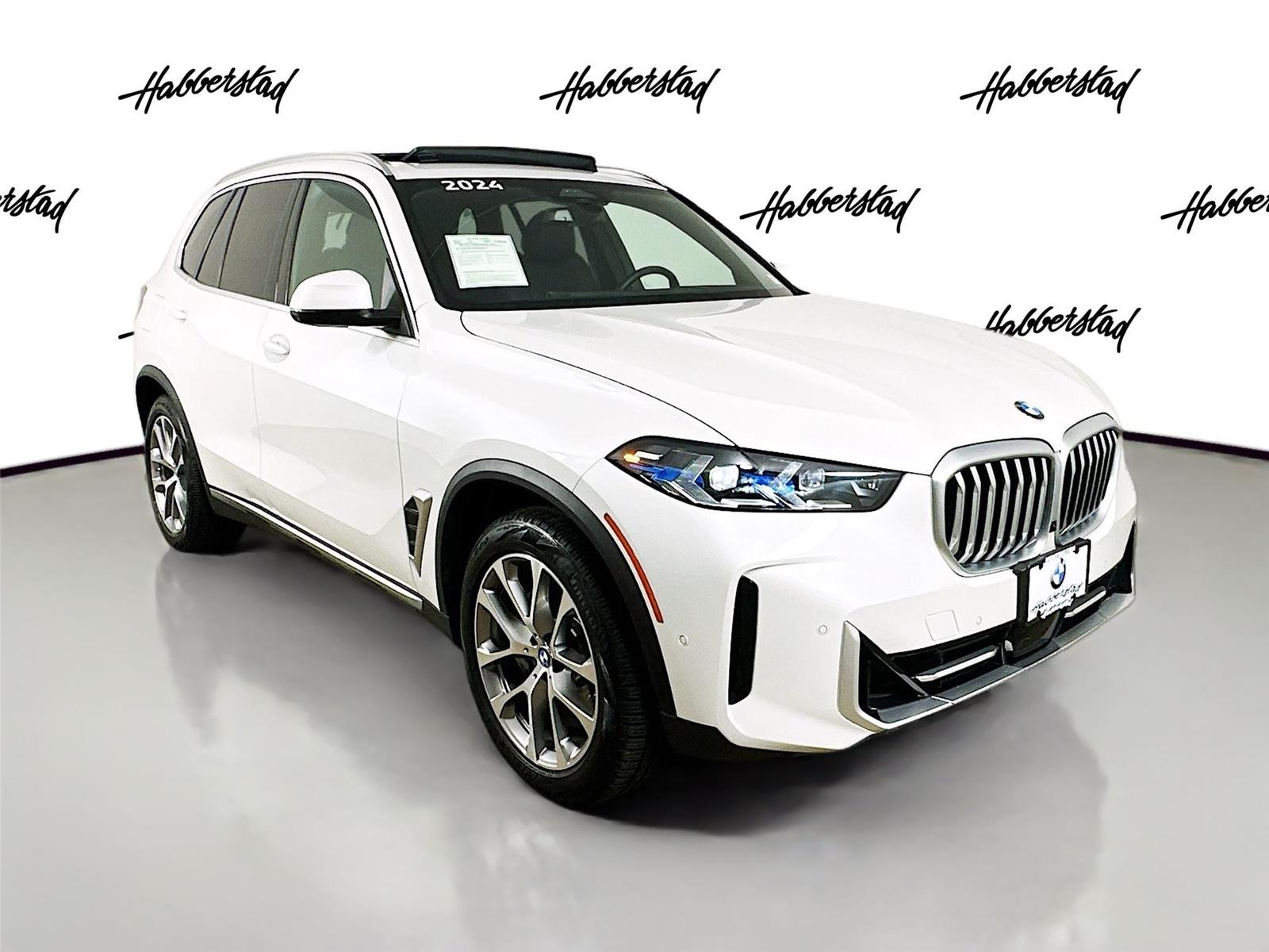 Certified Used 2024 Mineral White Metallic BMW xDrive40i image 3