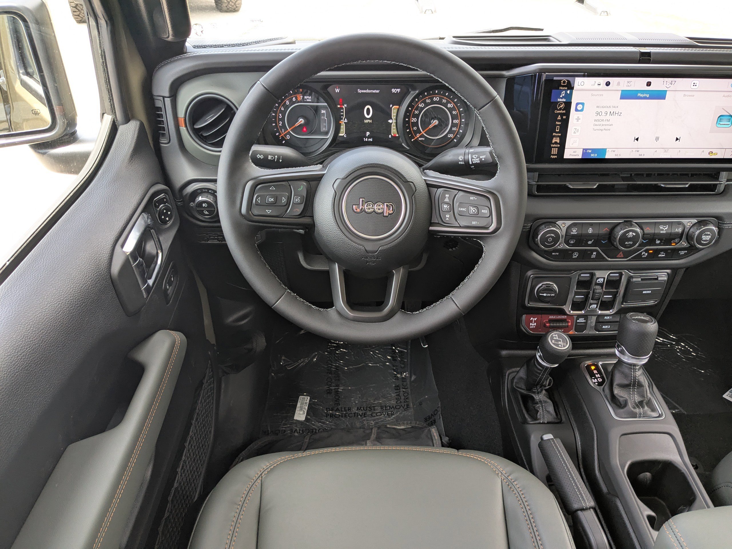 2025 Jeep Gladiator Mojave photo 12