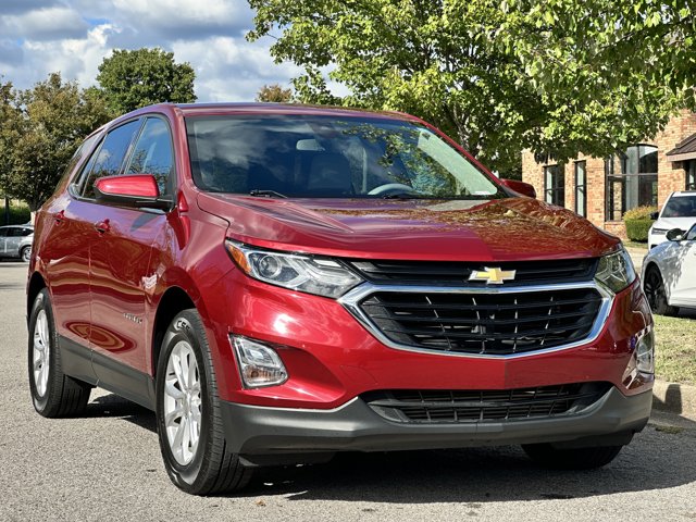 2020 Chevrolet Equinox LT photo 2