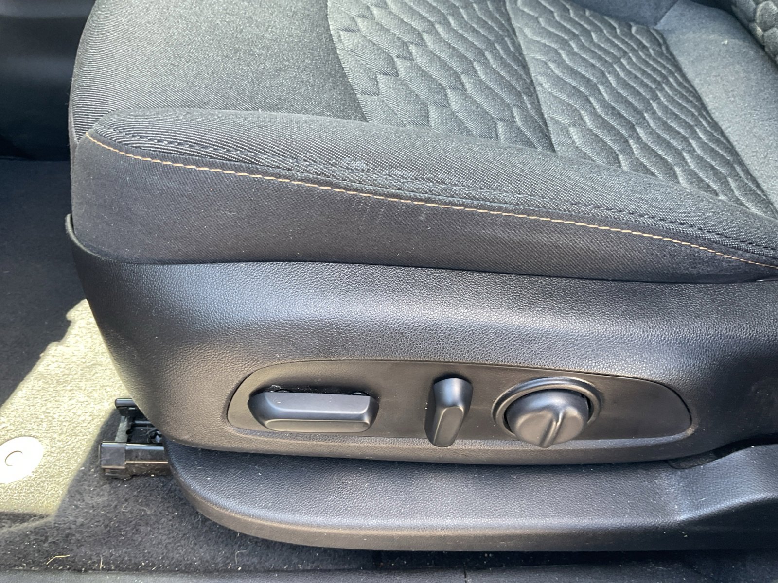2019 Chevrolet Equinox LT photo 25