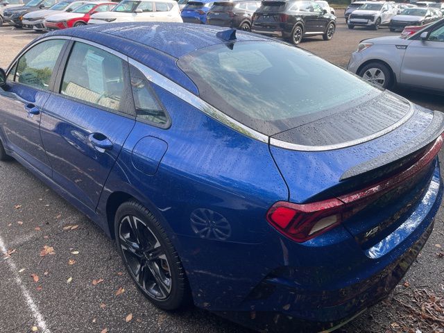 2023 Kia K5 GT-Line photo 5