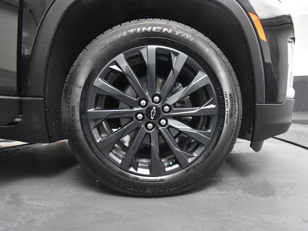 2023 Chevrolet Traverse RS photo 12