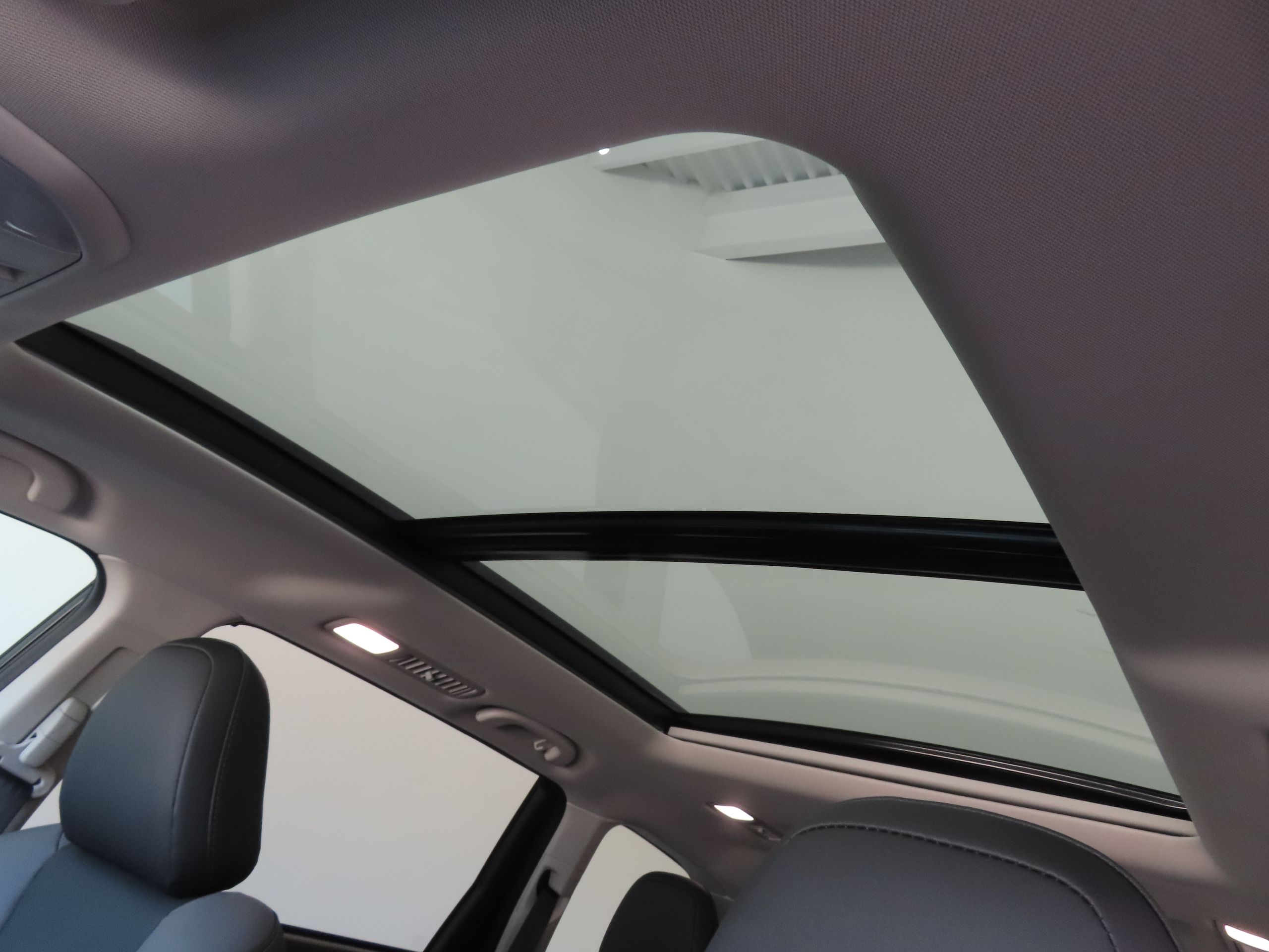 2025 Subaru Ascent Onyx Edition photo 19