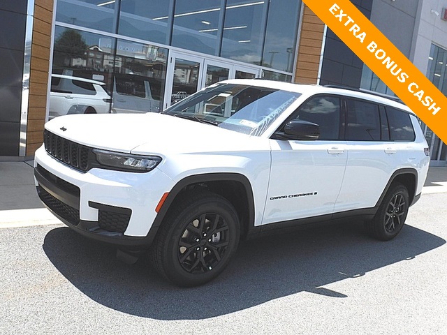 2025 Jeep Grand Cherokee L Altitude's photo