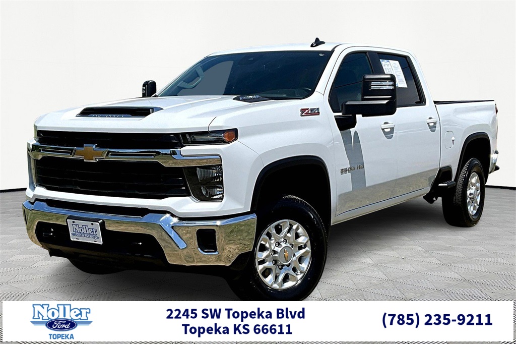 Used 2024 Chevrolet Silverado 2500HD LT with VIN 1GC4YNEY7RF333070 for sale in Kansas City