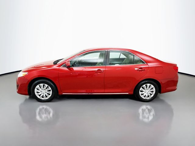 2014 Toyota Camry L photo 4