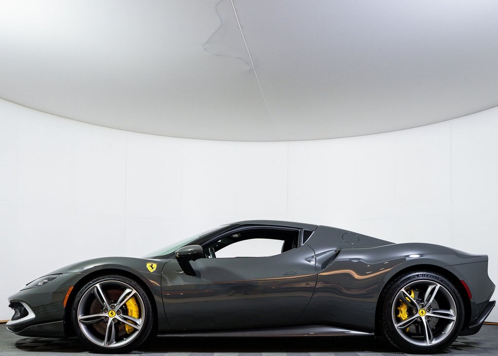 2022 Ferrari 296 GTB Base photo 4