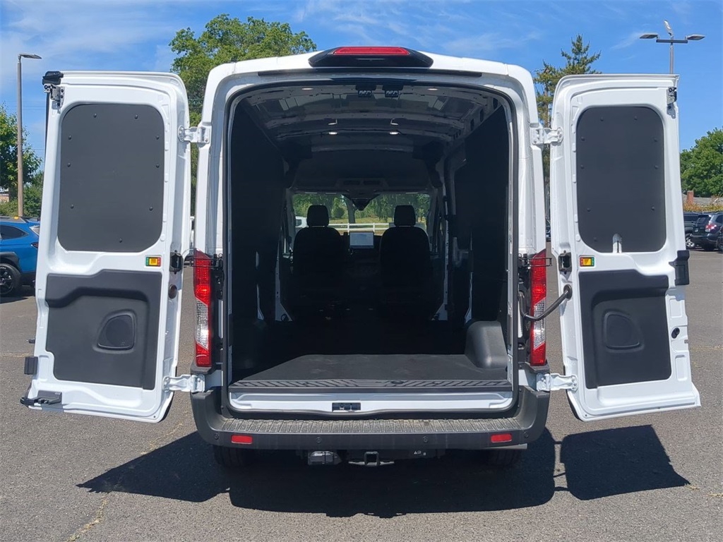 2025 Ford Transit photo 22