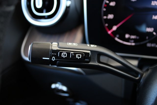 2025 Mercedes Benz GLC 350e 4MATIC photo 17
