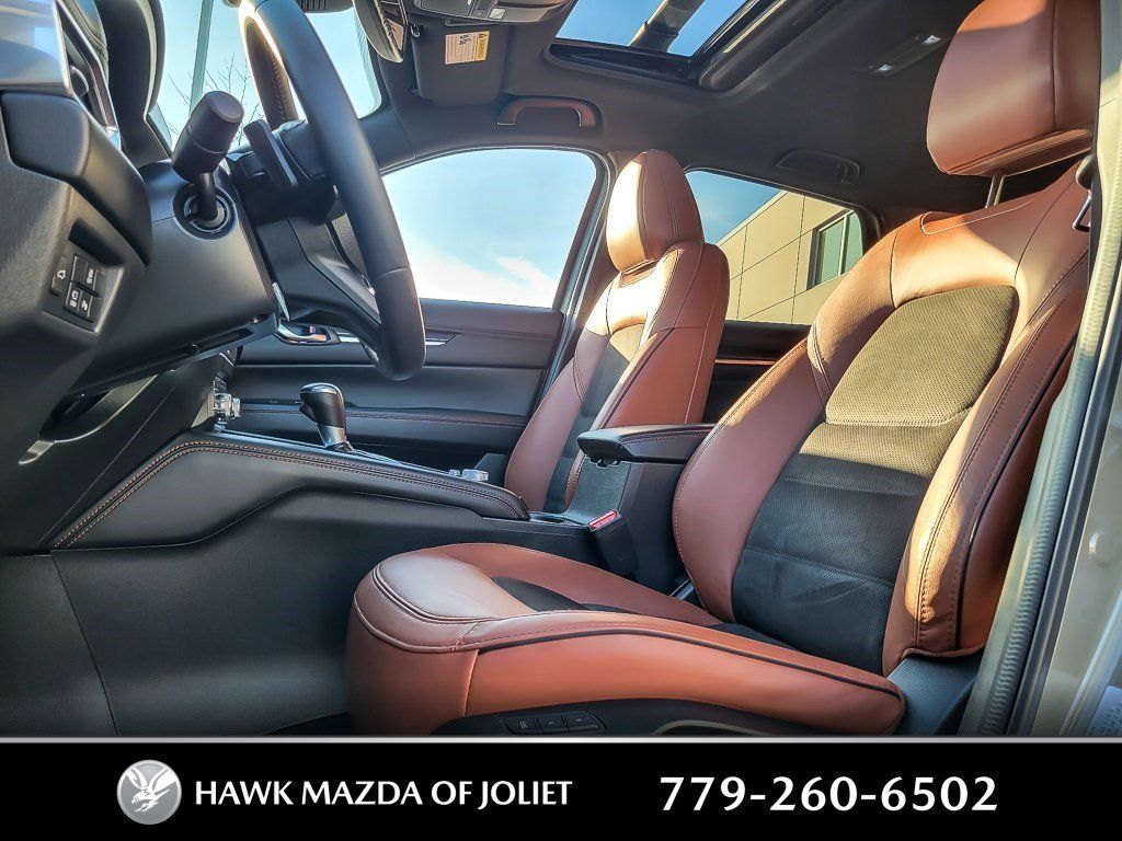 2025 MAZDA CX-5 - Image 7