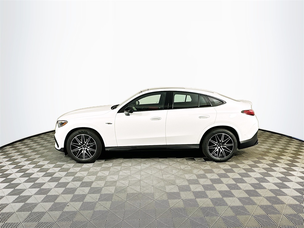 2026 Mercedes Benz GLC 43 AMG 4MATIC photo 4