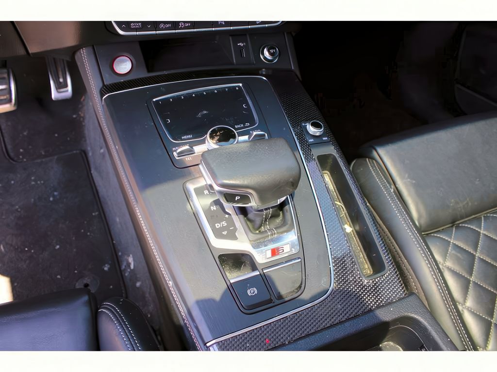 2020 Audi SQ5 Premium Plus photo 19