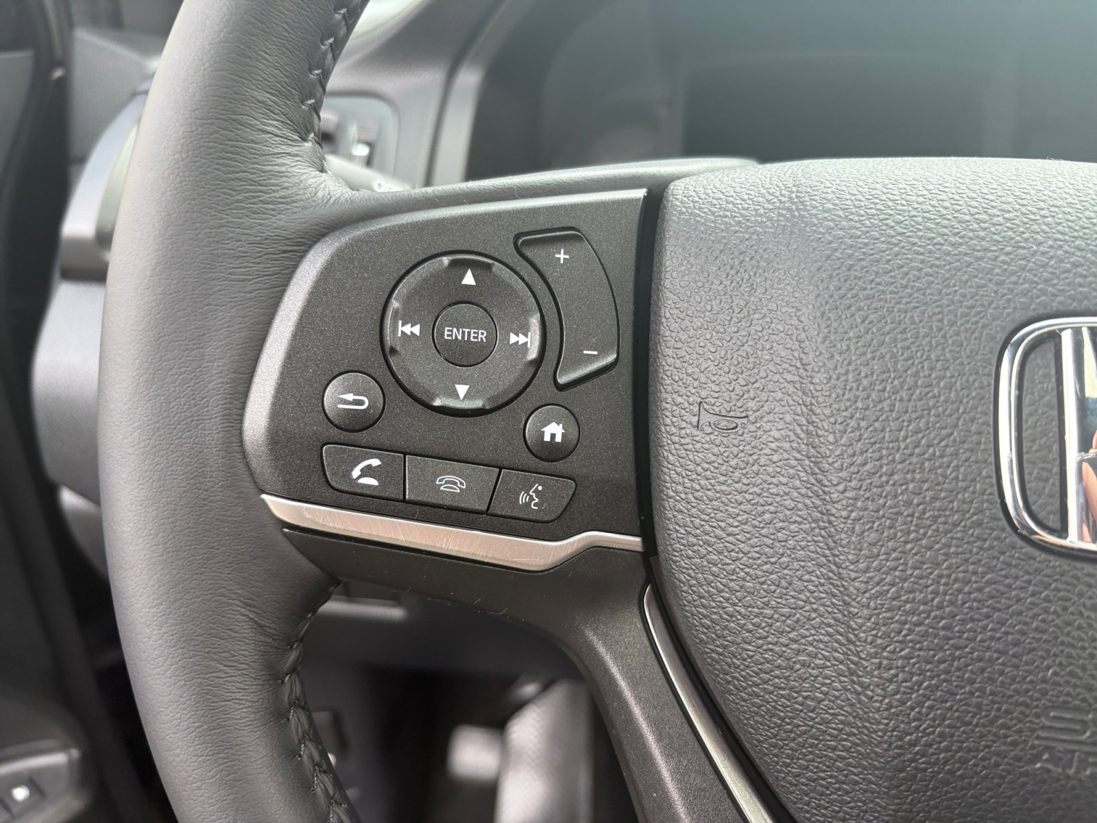 2023 Honda Passport TrailSport photo 9