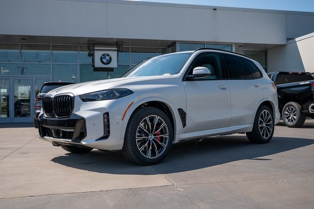 2026 BMW X5 40i's photo