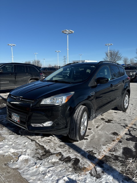Used 2013 Ford Escape SE with VIN 1FMCU9G91DUC01913 for sale in Shakopee, Minnesota