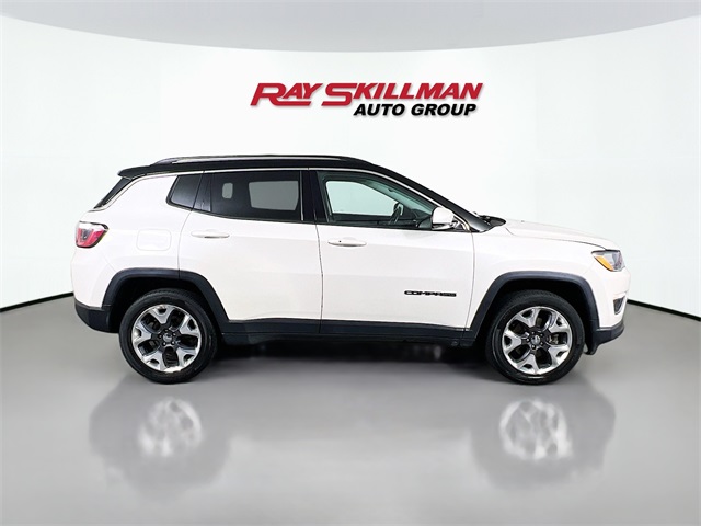2020 Jeep Compass Limited photo 8