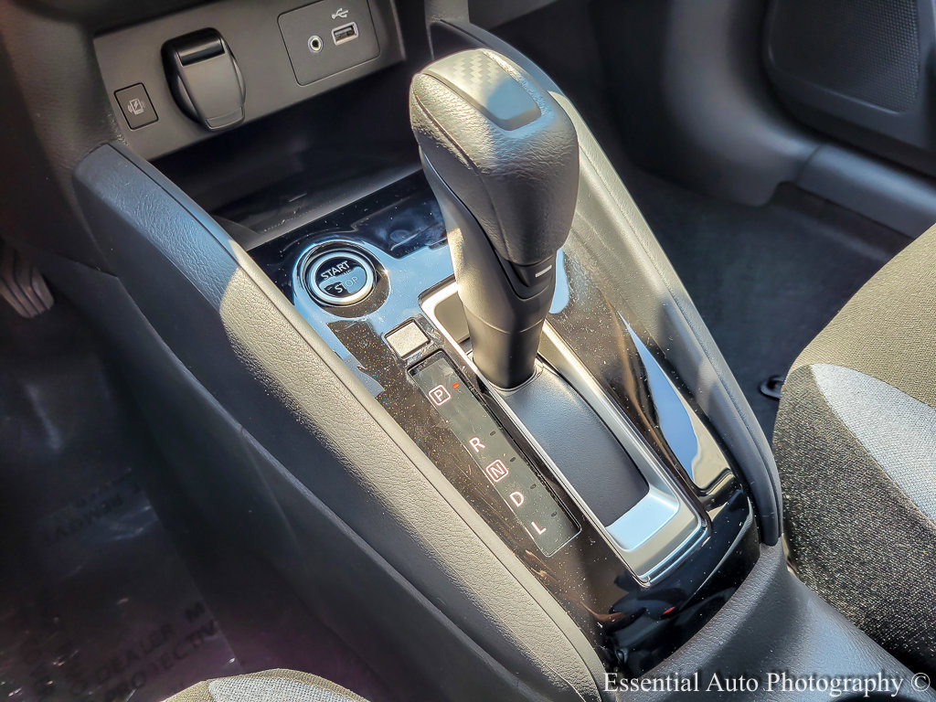 2025 Nissan Versa SV photo 15