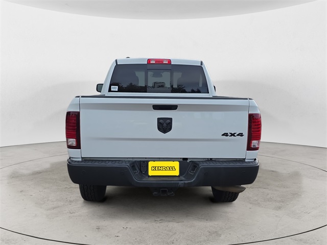 2022 Ram 1500 Classic Warlock photo 4