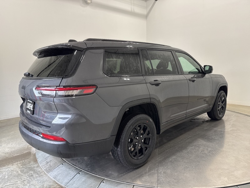 2025 Jeep Grand Cherokee Altitude X photo 4