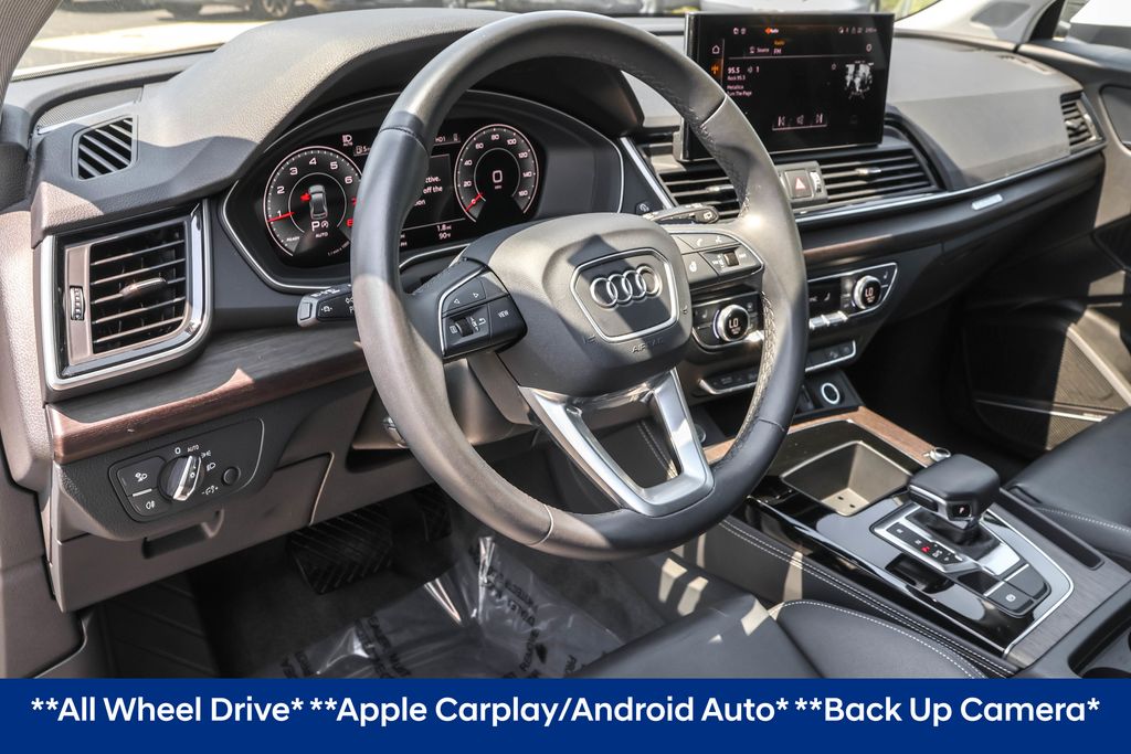 2024 Audi Q5 45 Premium Plus S line photo 3