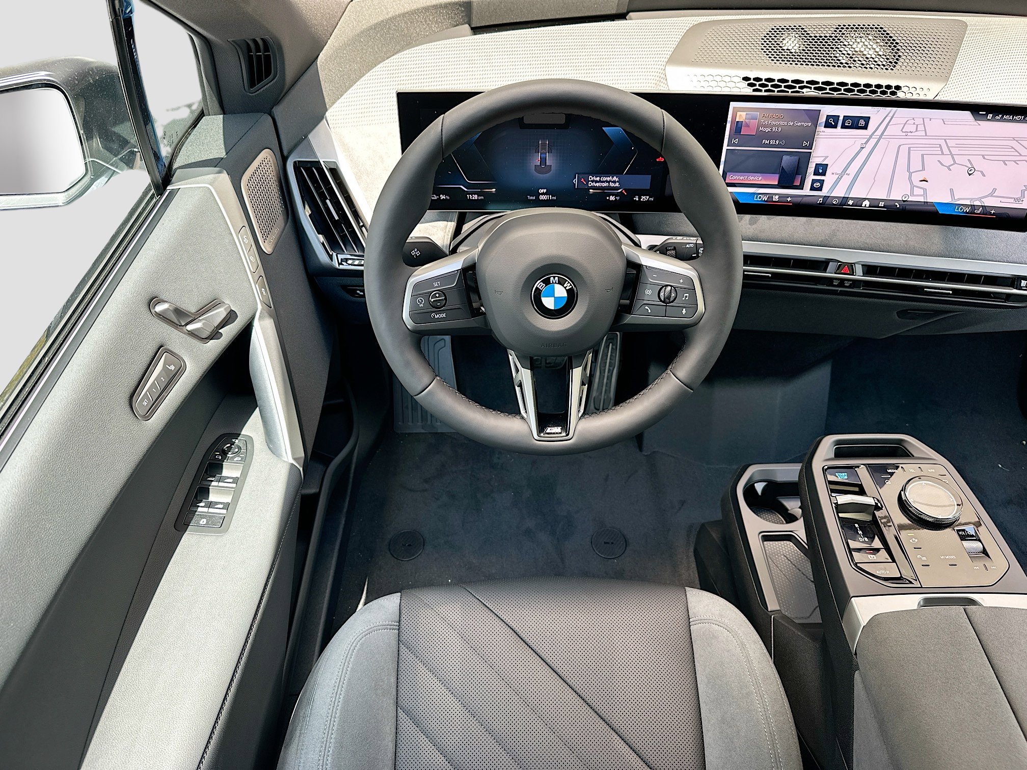 2026 Bmw iX photo 18