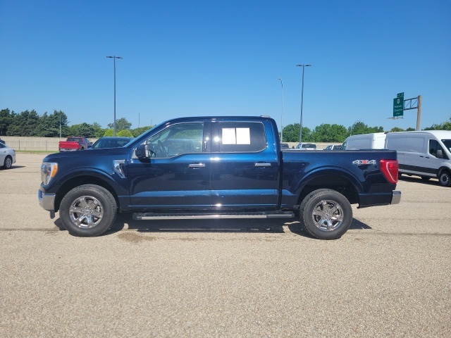2022 Ford F-150 XLT photo 2