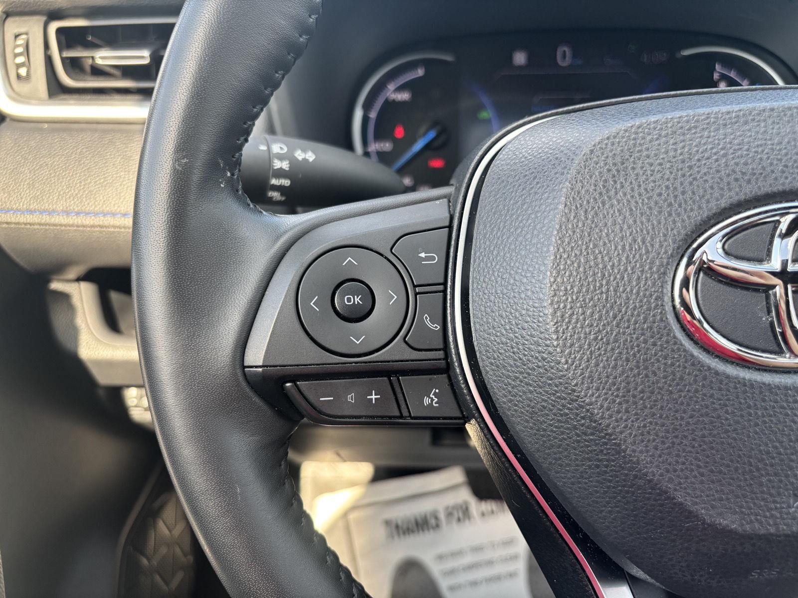 2023 Toyota RAV4 Hybrid XSE photo 23