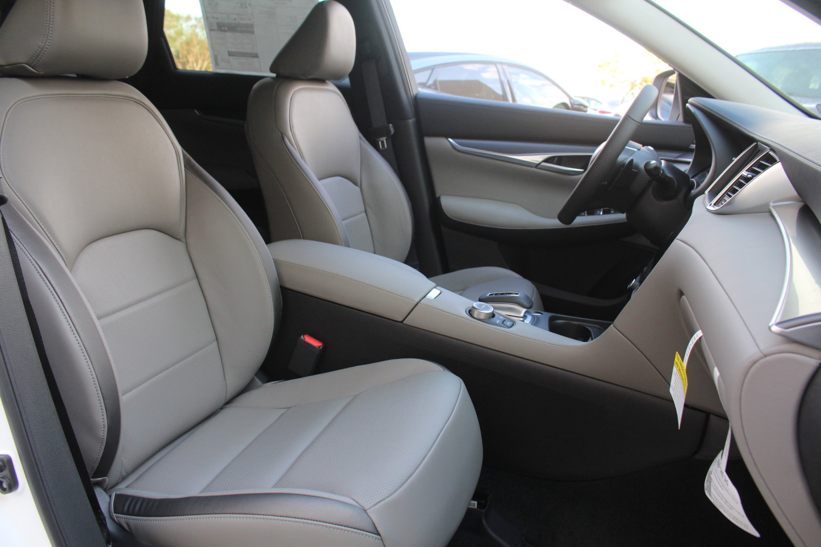 2025 Infiniti QX50 Luxe photo 20