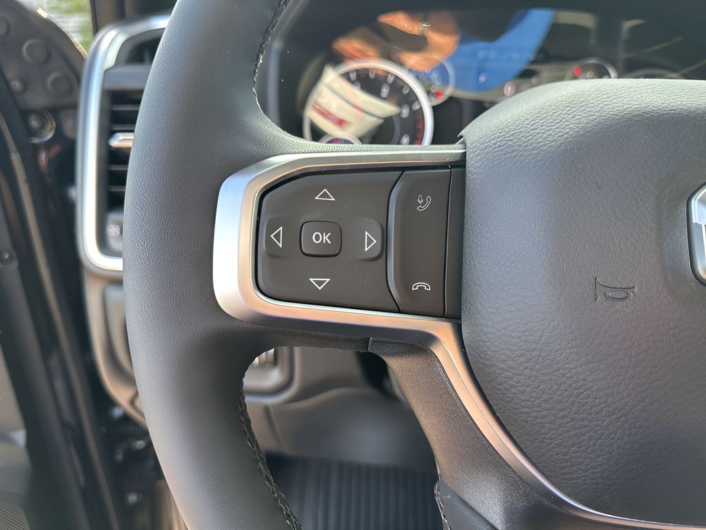 2025 Ram 2500 Big Horn photo 29