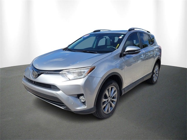 2017 Toyota RAV4 Limited photo 2